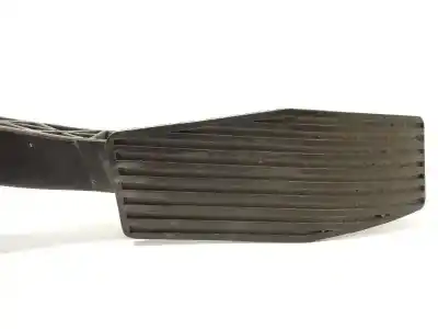 Second-hand car spare part accelerator pedal for opel meriva b 1.6 cdti dpf oem iam references 39050156  