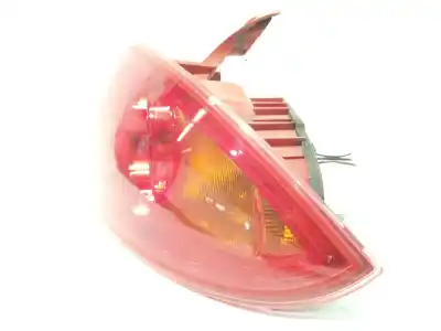 Автозапчасти б/у правый задний фонарь за seat leon (1p1) 1.6 tdi ссылки oem iam 1p0945096f 89320261 1p0945112d