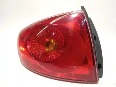 Pezzo di ricambio per auto di seconda mano LAMPADA POSTERIORE SINISTRA per SEAT ALTEA (5P1)  Riferimenti OEM IAM 5P0945095D 5P0945095C2U6 5P0945111