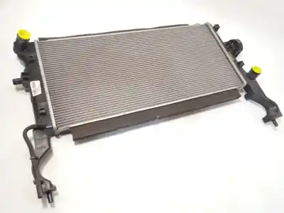 Recambio de automóvil de segunda mano de Radiador Agua para HYUNDAI KONA 1.0 TGDI CAT referencias OEM IAM 25310J9XXX  25310J9000