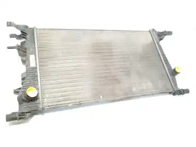 Pezzo di ricambio per auto di seconda mano Radiatore D Acqua per RENAULT SCÉNIC III (JZ0/1_) 1.5 DCI Riferimenti OEM IAM 214105150R  