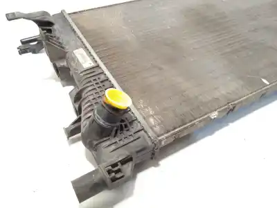 Pezzo di ricambio per auto di seconda mano radiatore d acqua per renault scénic iii (jz0/1_) 1.5 dci riferimenti oem iam 214105150r  