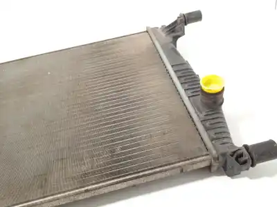 Pezzo di ricambio per auto di seconda mano radiatore d acqua per renault scénic iii (jz0/1_) 1.5 dci riferimenti oem iam 214105150r  
