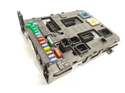 Pièce détachée automobile d'occasion BOÎTES À FUSIBLES pour PEUGEOT 5008 (0U_, 0E_)  Références OEM IAM 9664058780 1663371880 6570A0