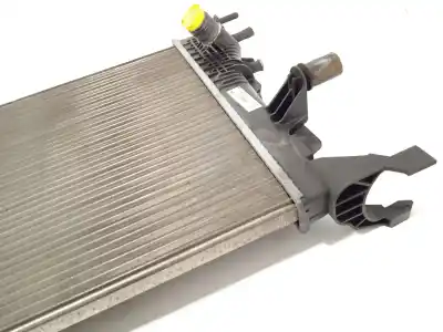 Pezzo di ricambio per auto di seconda mano radiatore d acqua per renault megane iii fastback (bz0/1_, b3_) 1.2 tce (bz2b, bz11) riferimenti oem iam 214105150r  
