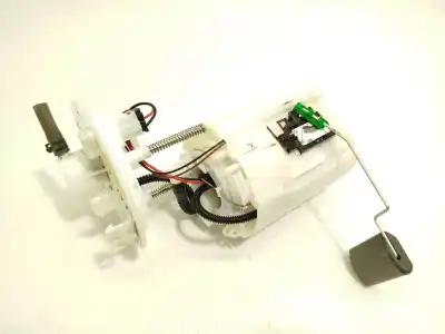 Peça sobressalente para automóvel em segunda mão bomba de combustivel por kia stonic (ybcuv) 1.2 cat 84 cv / 62 kw referências oem iam 31110h8300
