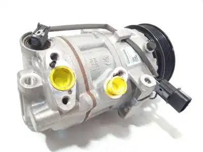 Recambio de automóvil de segunda mano de COMPRESOR AIRE ACONDICIONADO para HYUNDAI TUCSON (NX4E, NX4A) 1.6 T-GDI referencias OEM IAM 97701N7200  