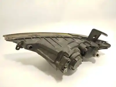Second-hand car spare part right headlight for ssangyong actyon i 2.0 xdi oem iam references 8310231303  