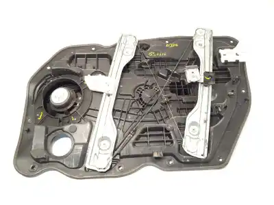 Second-hand car spare part driver left window regulator for kia pro cee´d (jd) 1.4 crdi 90 oem iam references 82450a2010  82470a2100