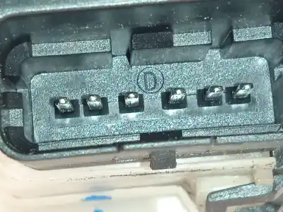 Автозапчастина б/у замок передніх дверей лівий для citroen c3 iii (sx) 1.2 vti 82 посилання на oem iam 123981  9812398180