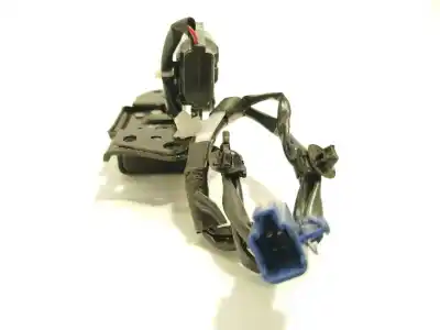 Second-hand car spare part trunk lock for lexus ct 200h oem iam references 6935047040  