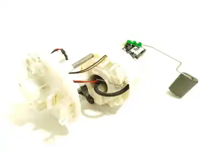 Peça sobressalente para automóvel em segunda mão bomba de combustivel por kia stonic (yb) 1.0 t-gdi eco-dynamics+ referências oem iam 31110h8400