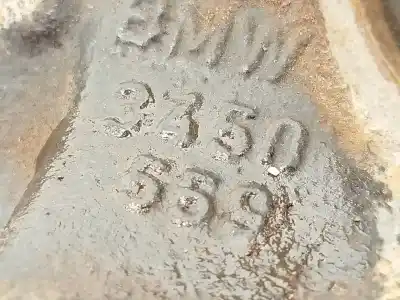 Second-hand car spare part front left knuckle for bmw x3 (e83) 2.0 d oem iam references 3450559  31213450557