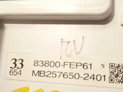 Peça sobressalente para automóvel em segunda mão quadrante por toyota corolla (e21) hybrid active referências oem iam 83800fep61  