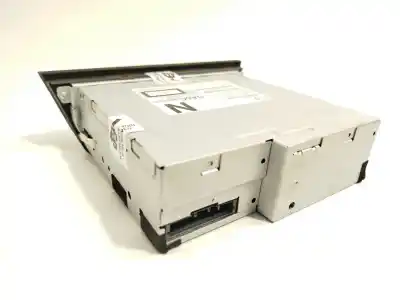 Peça sobressalente para automóvel em segunda mão sistema de áudio / rádio cd por mazda 2 lim. () 1.5 16v cat referências oem iam da6c669g0d  