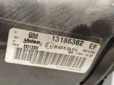 Second-hand car spare part right headlight for opel corsa d (s07) 1.3 cdti (l08, l68) oem iam references 13186382 89313300 93189358