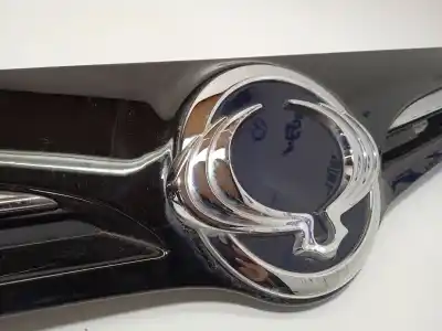Автозапчастина б/у передня решіта для ssangyong tivoli 1.2 посилання на oem iam 7877135000  7875135000