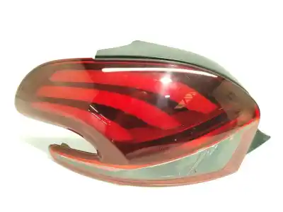 Piesă de schimb auto la mâna a doua Lampã Spate Stânga pentru PEUGEOT 208 I (CA_, CC_) 1.2 VTI 82 Referințe OEM IAM 9825601280  