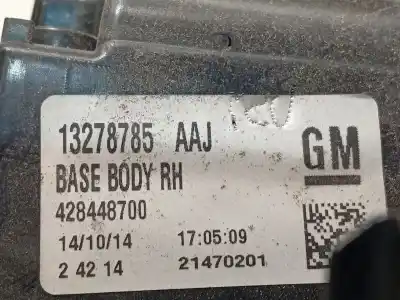 Автозапчасти б/у правый задний фонарь за opel zafira tourer c (p12) 2.0 cdti (75) ссылки oem iam 13278785  13386604