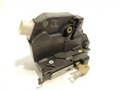Pièce détachée automobile d'occasion SERRURE DE PORTE AVANT GAUCHE pour MINI (BMW) MINI (R50, R53)  Références OEM IAM 51200556768  
