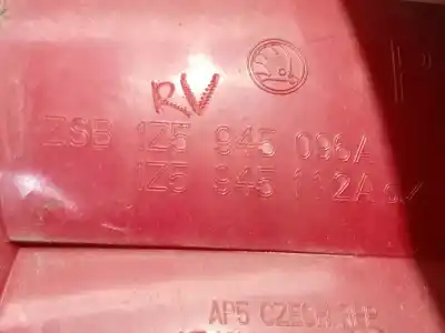 Pezzo di ricambio per auto di seconda mano luci posteriori destra per skoda octavia ii (1z3) 1.9 tdi riferimenti oem iam 1z5945096a  1z5945112a