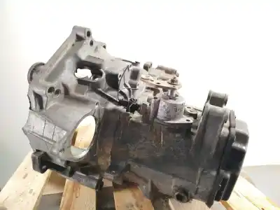 Second-hand car spare part gearbox for vw transporter iv autobús (70b, 70c, 7db, 7dk, 70j, 70k, 7dc, 7 1.9 d oem iam references crm  02b300044px