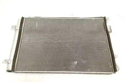 Pezzo di ricambio per auto di seconda mano RADIATORE D ACQUA per KIA STONIC (YB) 1.2 CVVT Riferimenti OEM IAM 25310H8000  