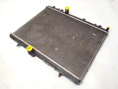 Pièce détachée automobile d'occasion RADIATEUR D'EAU pour CITROEN C4 II (NC_) 1.6 HDI 90 Références OEM IAM 9674089680  