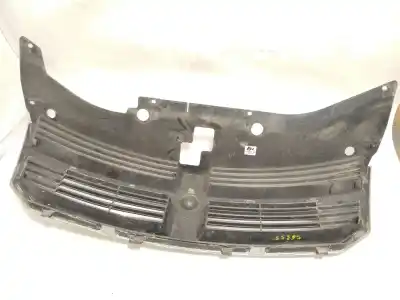 Second-hand car spare part front grille for dodge avenger 2.0 oem iam references yw40ws2aa  