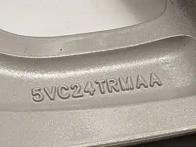 Peça sobressalente para automóvel em segunda mão jante por jeep compass (mp, m6, mv, m7) 1.4 multiair referências oem iam 5vc24trmaa  
