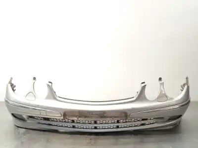 Pièce détachée automobile d'occasion LE PARE-CHOC AVANT pour MERCEDES-BENZ CLASE E (W211) E 280 CDI (211.020) Références OEM IAM A2118800240  
