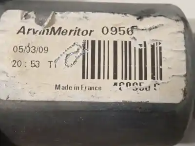 Piesă de schimb auto la mâna a doua mecanism acționare geam fațã dreapta pentru renault twingo ii (cn0_) 1.2 16v (cn04, cn0a, cn0b) referințe oem iam 400956c  8200384741