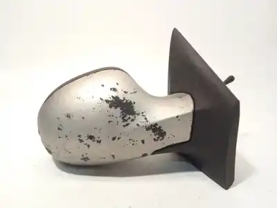 Автозапчасти б/у задний вид справа за renault twingo ii (cn0_) 1.2 16v (cn04, cn0a, cn0b) ссылки oem iam 7701067333  