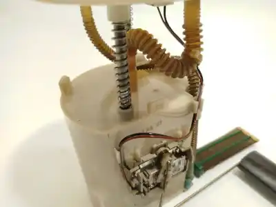 Автозапчасти б/у топливный насос за kia cee'd sw (ed) 1.6 crdi 90 ссылки oem iam 311101h800  