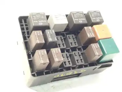 Second-hand car spare part fuse box unit for ssangyong rexton / rexton ii (gab_) 2.7 d 4x4 oem iam references 8210108j72