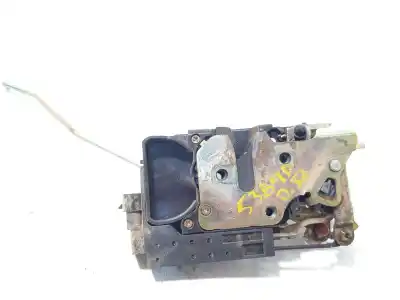 Second-hand car spare part left front door lock for ssangyong rexton / rexton ii (gab_) 2.7 d 4x4 oem iam references 7121008031