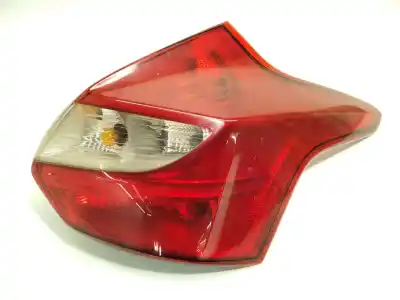 Peça sobressalente para automóvel em segunda mão farolim traseiro direito por ford focus iii 1.6 tdci referências oem iam 1825318