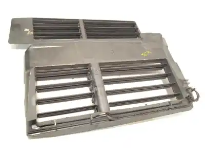 Pièce détachée automobile d'occasion Grille D'aération pour FORD FOCUS III TURNIER 1.0 ECOBOOST Références OEM IAM F1EB8475EC BM518476AC 2015612