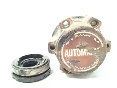 Recambio de automóvil de segunda mano de CUBOS DE BLOQUEO para NISSAN TERRANO II (R20) 2.7 TD 4WD referencias OEM IAM 4026034G00  
