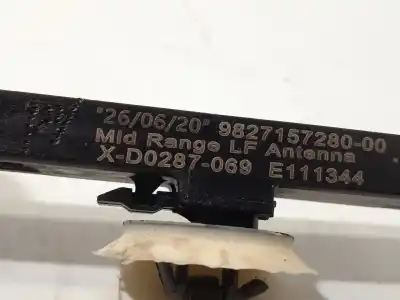 Автозапчастина б/у антена для peugeot 208 ii (ub_, up_, uw_, uj_) 1.2 puretech 130 посилання на oem iam 9827157280  