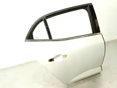 Автозапчасти б/у дверь задняя правая за renault megane iv fastback (b9a/m/n_) 1.5 blue dci 115 (b9a6) ссылки oem iam 821001172r  