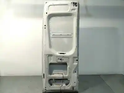 Second-hand car spare part rear right door for iveco daily caja abierta 35s16 oem iam references 5801520002  