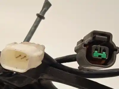 Second-hand car spare part exterior left front door handle for mitsubishi lancer viii (cy_a, cz_a) 2.0 di-d (cy8a) oem iam references 5716a073xa  