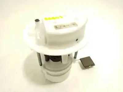 Автозапчастина б/у паливний насос для peugeot 208 ii (ub_, up_, uw_, uj_) 1.2 puretech 100 посилання на oem iam 9851127180 100137883af 