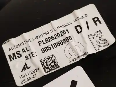 Автозапчастина б/у правий ліхтар для peugeot 208 ii (ub_, up_, uw_, uj_) 1.2 puretech 100 посилання на oem iam 9851060880  