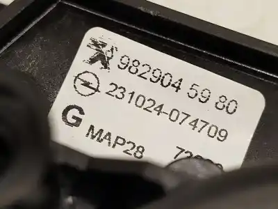 Автозапчасти б/у регулятор стекла заднего левого за peugeot 208 ii (ub_, up_, uw_, uj_) 1.2 puretech 100 ссылки oem iam 9829045980  9829046180