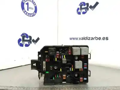 Pièce détachée automobile d'occasion boîtes à fusibles pour opel corsa e selective références oem iam 39036044  