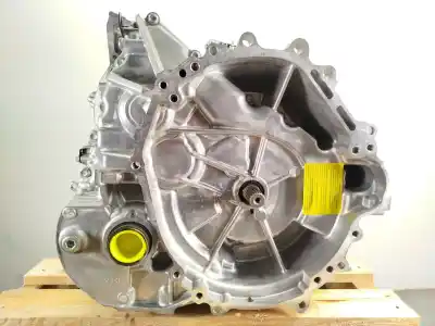 İkinci el araba yedek parçası VITES KUTUSU için TOYOTA YARIS CROSS (MXP_) 1.5 (MXPB10) OEM IAM referansları 1NM  