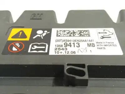 Pièce détachée automobile d'occasion boitier de commande d'airbag pour opel astra j sedán 1.7 cdti (69) références oem iam 13589413  