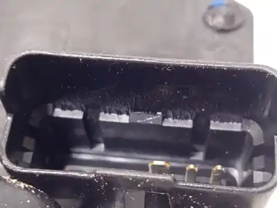 Автозапчасти б/у замок задней левой двери за nissan pulsar fastback (c13) 1.5 dci ссылки oem iam 825013zl0a  